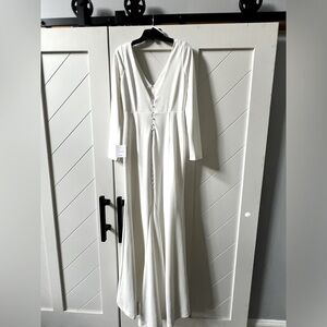 Lulus Wedding Dress - New with Tags - Size 10